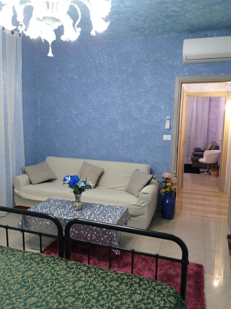 Casa Nabila Hotel Местре Екстериор снимка