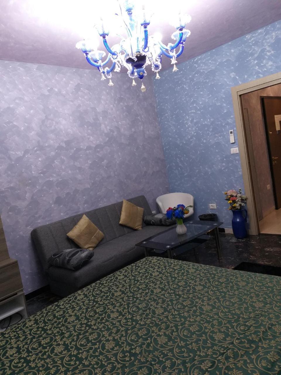 Casa Nabila Hotel Местре Екстериор снимка