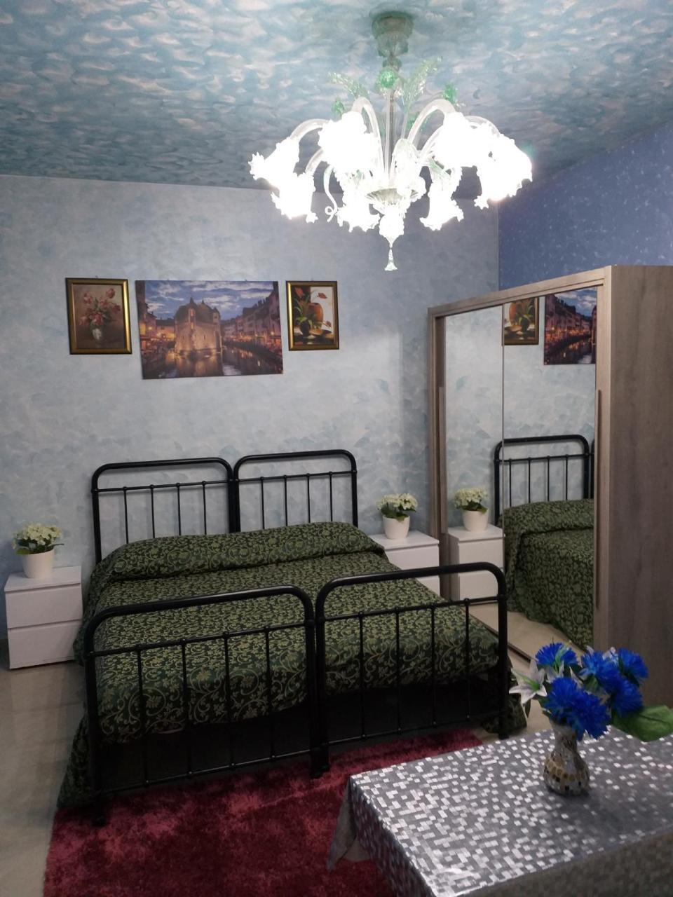 Casa Nabila Hotel Местре Екстериор снимка